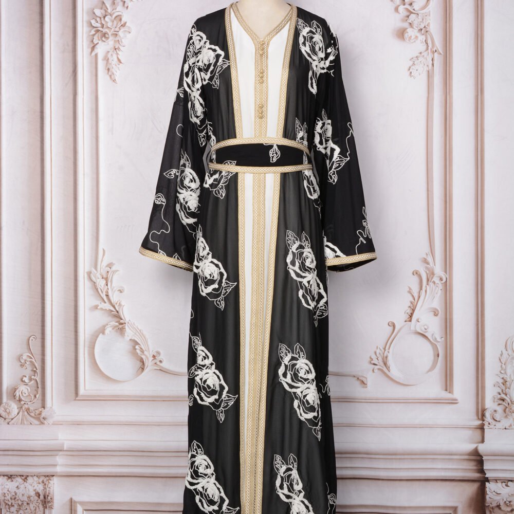 2 Piece Set Floral Embroideried Kaftan With Belt