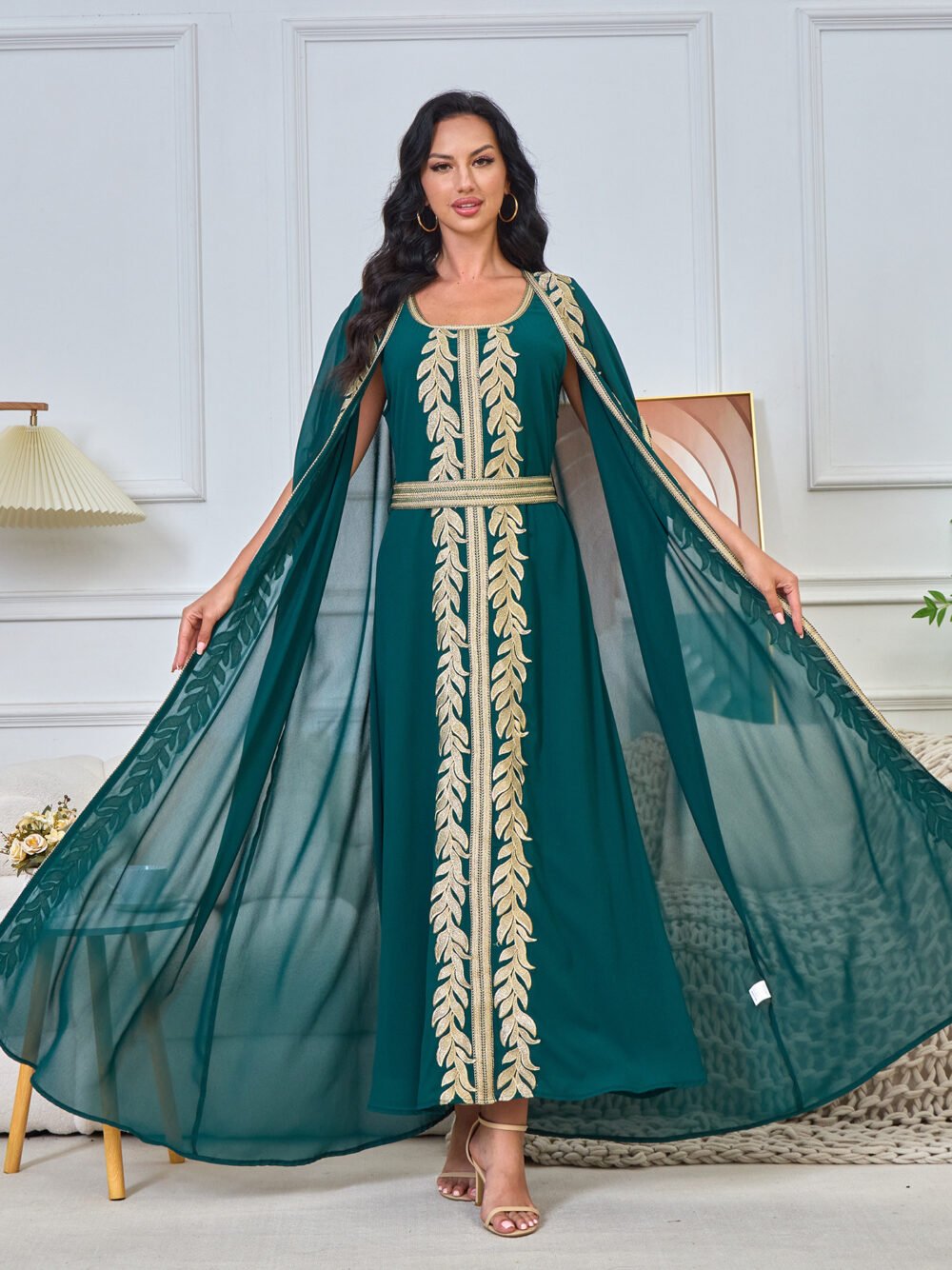 2 Pieces Set Embroideried Green Kaftan With Belt