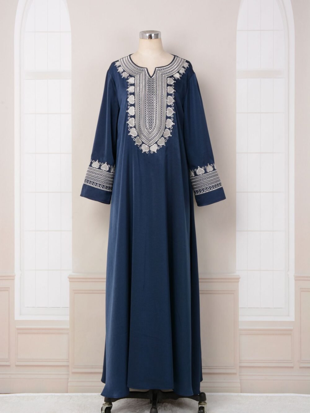 Notched Collar Solid Color Embroidered Kaftan Dress