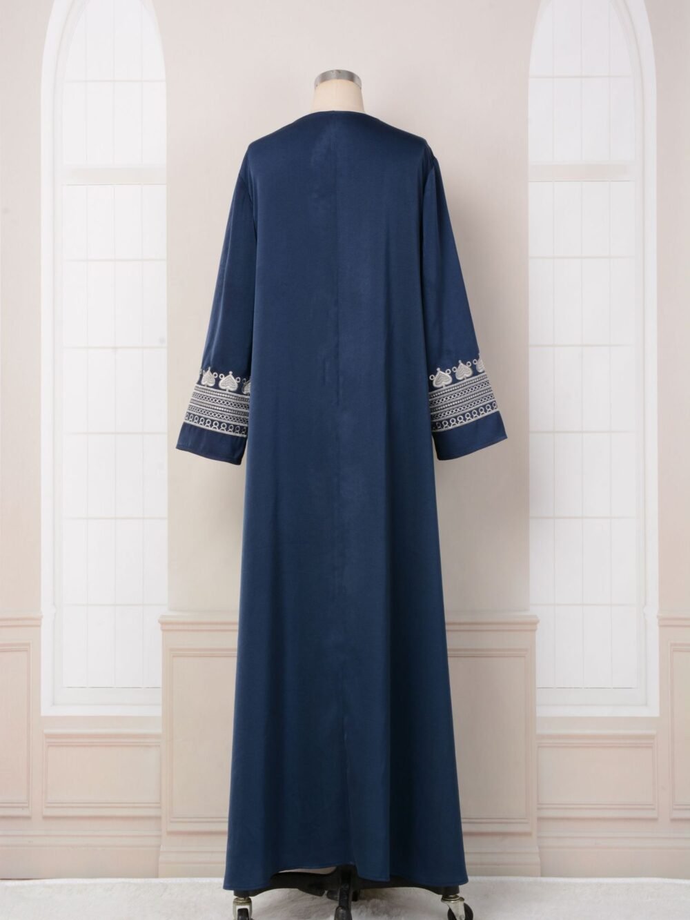 Notched Collar Solid Color Embroidered Kaftan Dress