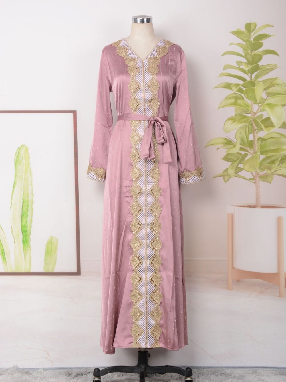 Sequnis Embroidery Green Belted Kaftan Dress